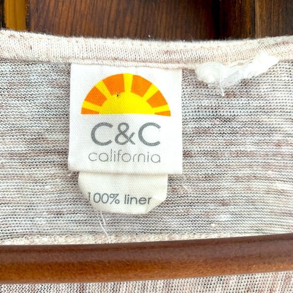 C&C California Linen Asymmetrical Shirt - Picture 4 of 4